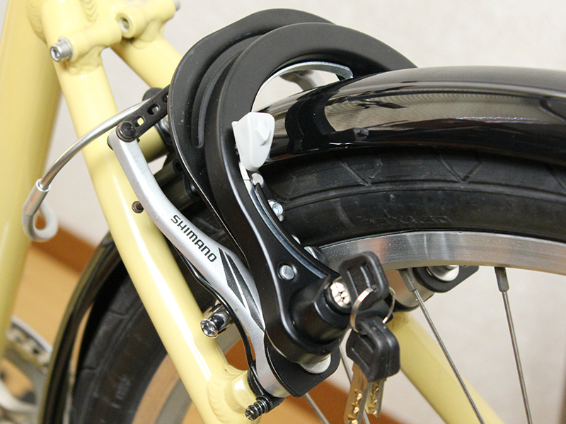 Vブレーキ用リング錠】Vブレーキの自転車にカギを付けたい！【ルイガノTR2】｜自転車どろぬまっくす